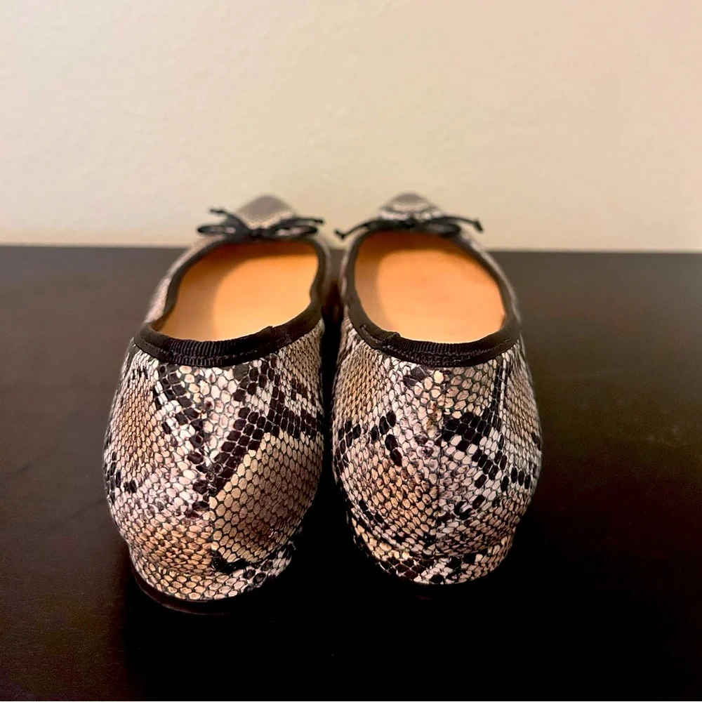 Excellent Condition French Sole Snakeskin Flats - 37.5 - Picture 4 of 8